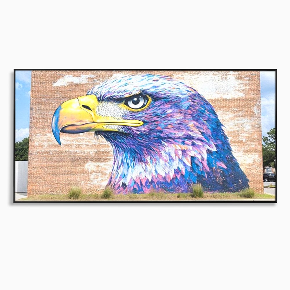 Tablou canvas cu tablou canvas cu vultur graffitti pe zid de caramida, in rama de aluminiu negru